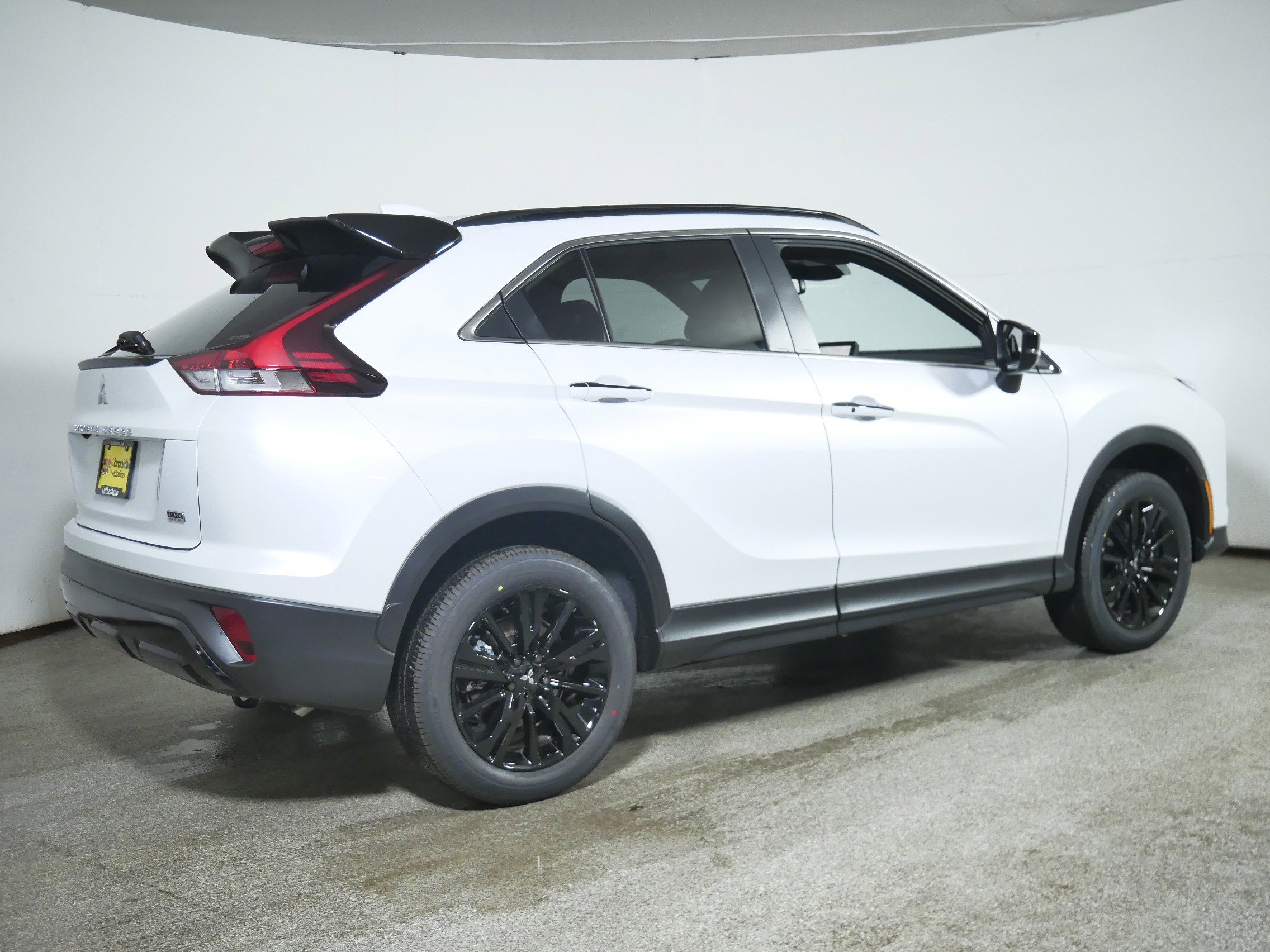 New 2025 Mitsubishi Eclipse Cross Black Edition image 2