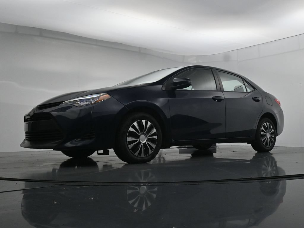Used 2019 Toyota Corolla LE FWD image 37