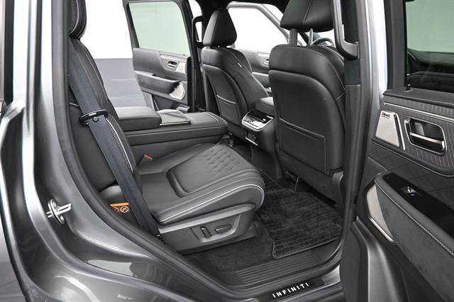 Used 2026 INFINITI QX80 Autograph w/ Premium Cargo Package AWD/4WD image 17