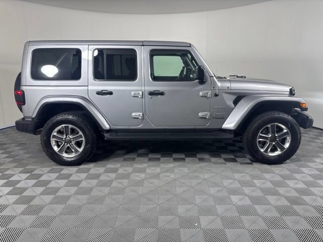 Used 2021 Jeep Wrangler Unlimited Sahara w/ LED Lighting Group AWD/4WD image 32