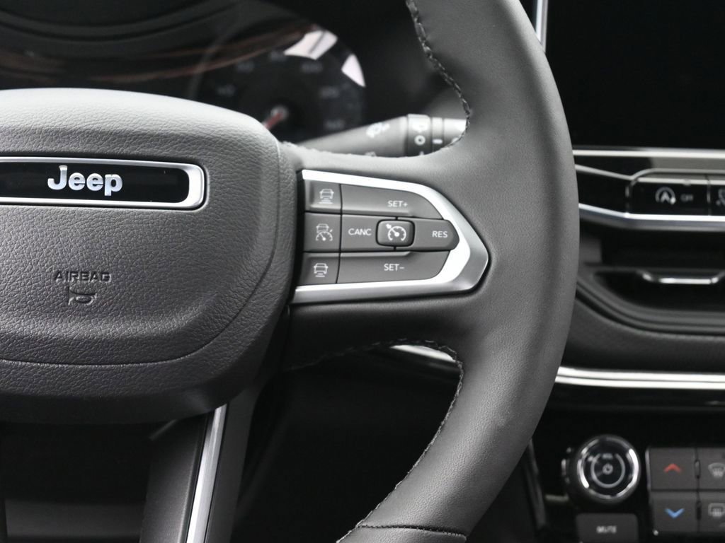 New 2026 Jeep Compass Limited image 29