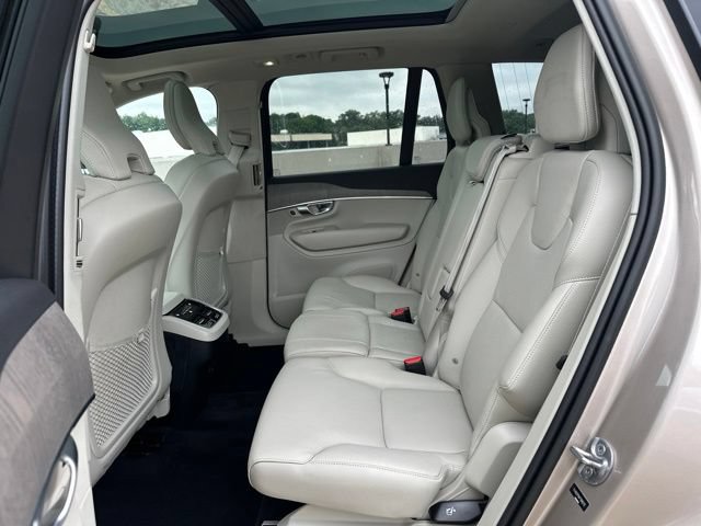 Certified 2023 Volvo XC90 B6 Plus AWD/4WD image 14