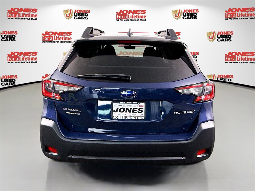 Used 2024 Subaru Outback Premium image 14