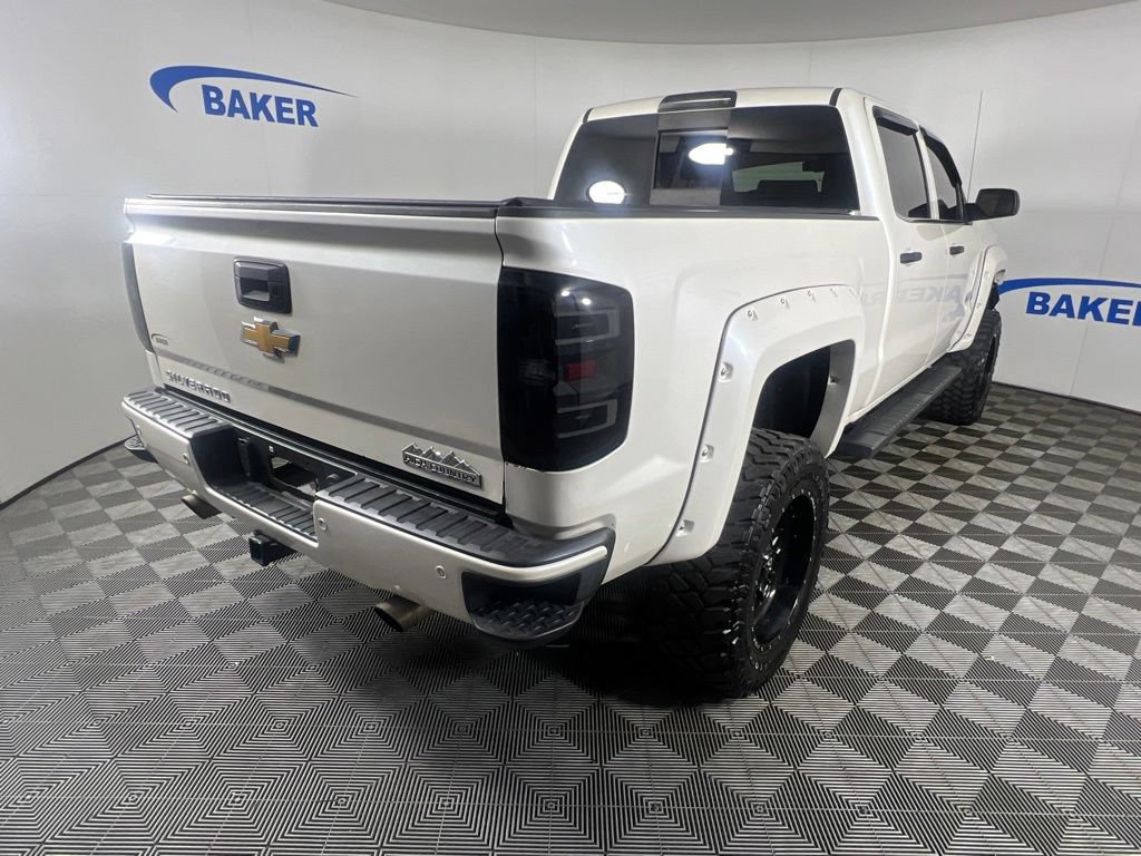 Used 2015 Chevrolet Silverado 1500 High Country w/ High Country Premium Package AWD/4WD image 6