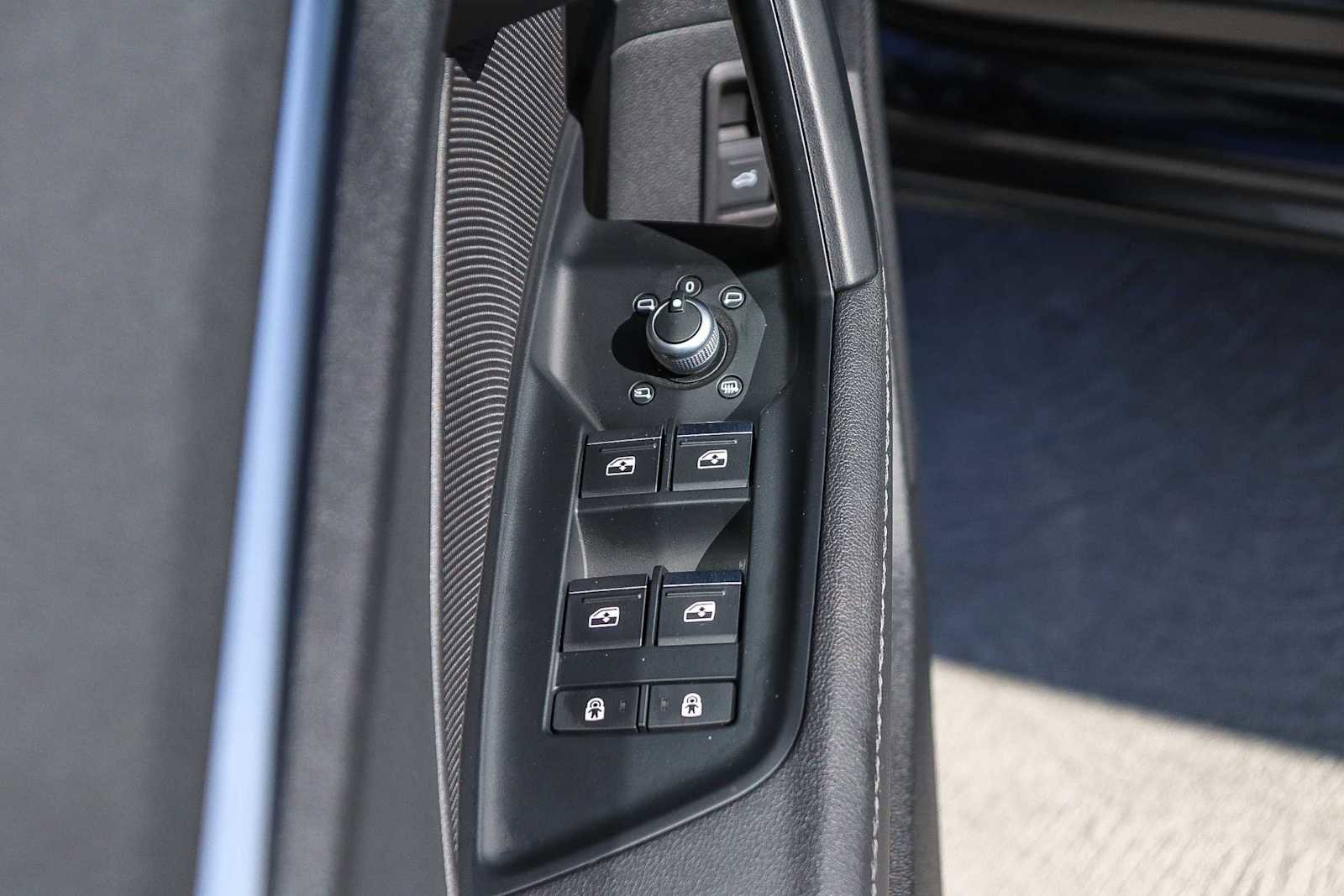 Used 2023 Audi A3 2.0T Premium w/ Convenience Package image 28