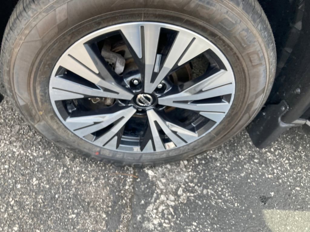 Used 2021 Nissan Rogue SV w/ Premium Package AWD/4WD image 31