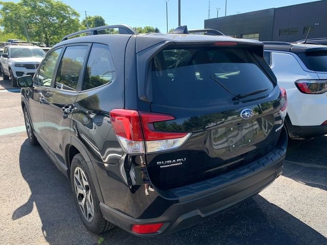 Used 2021 Subaru Forester Premium w/ Popular Package #1 AWD/4WD image 3