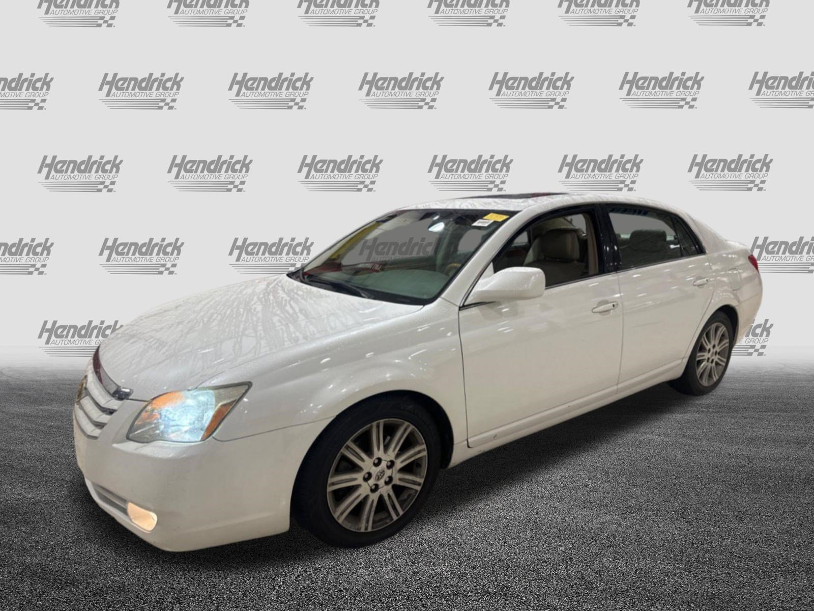 Used 2005 Toyota Avalon Limited FWD image 50