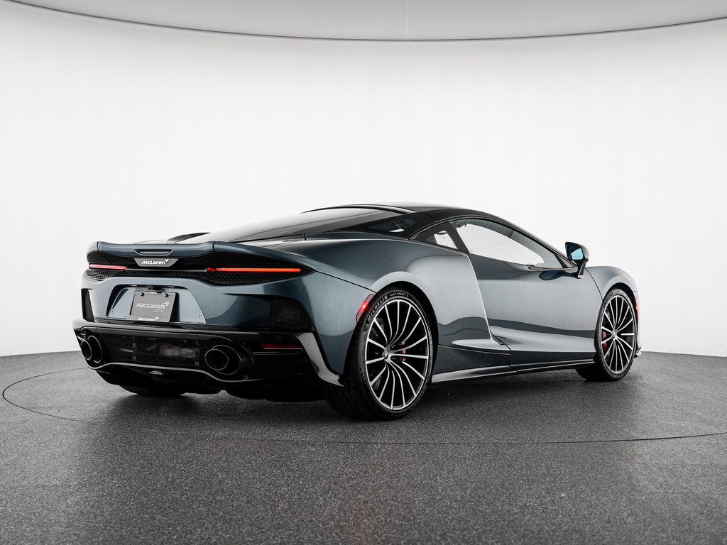 Used 2023 McLaren GT RWD image 2