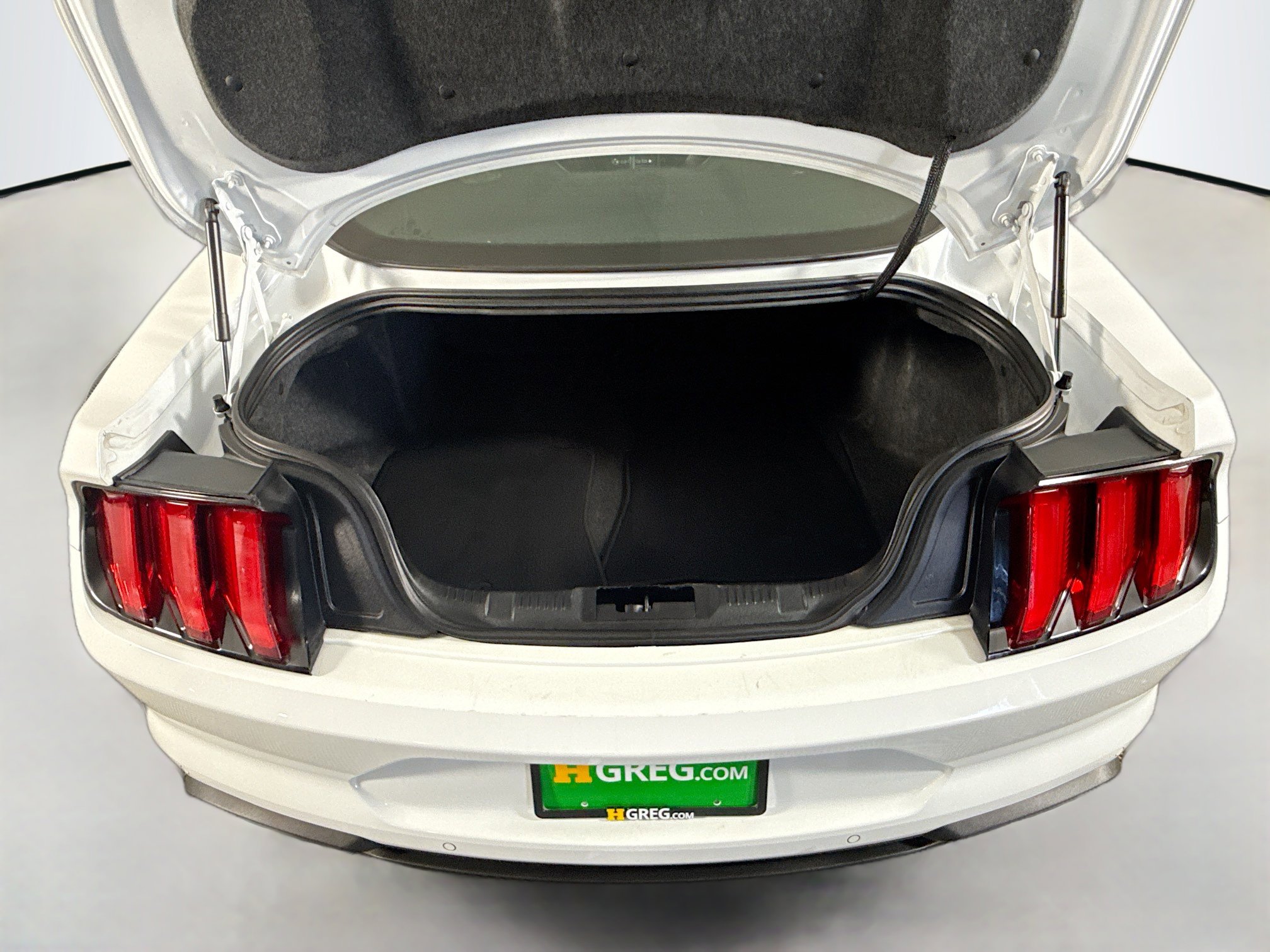 Used 2023 Ford Mustang Premium image 33