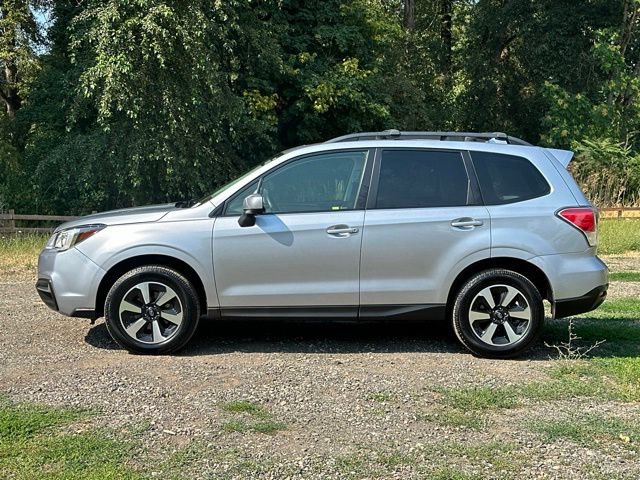 Used 2018 Subaru Forester 2.5i Premium AWD/4WD image 6