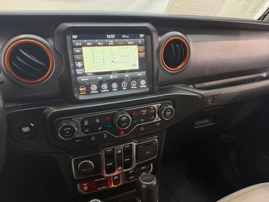 Used 2022 Jeep Gladiator Mojave w/ Cold Weather Group image 14