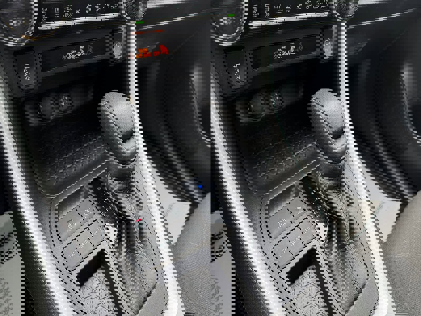 Used 2023 Toyota RAV4 XLE w/ Convenience Package image 7