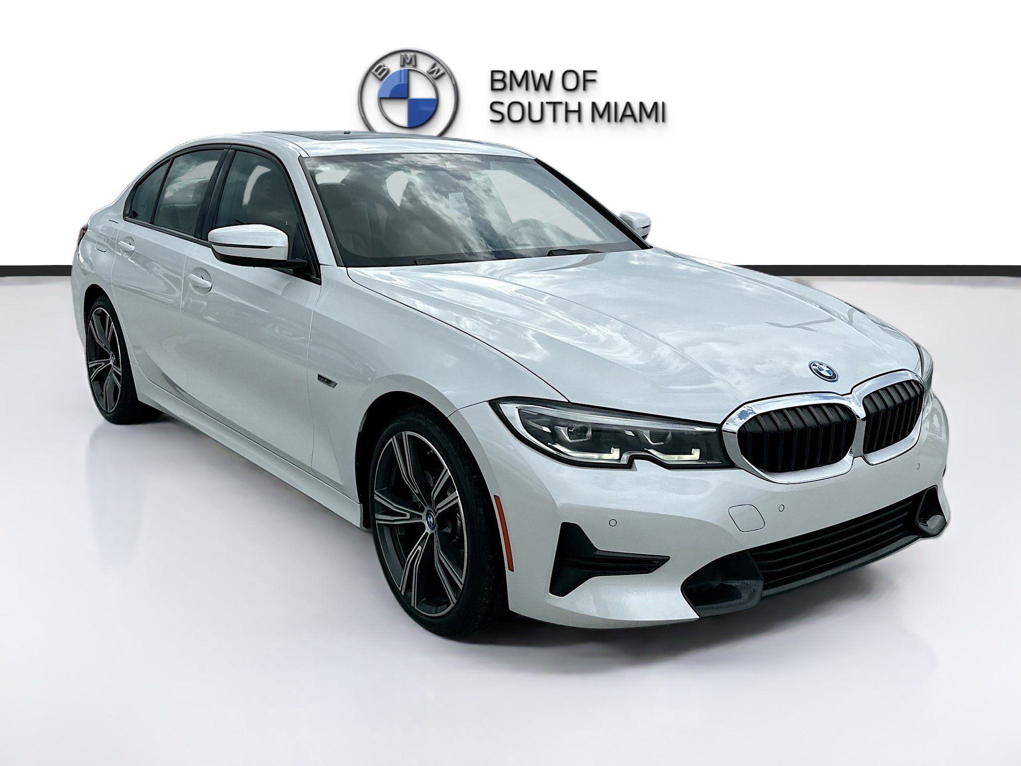 Used 2022 BMW 330e w/ Driving Assistance Package