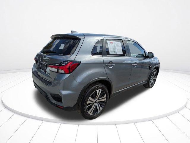 Used 2025 Mitsubishi Outlander Sport ES AWD/4WD image 4
