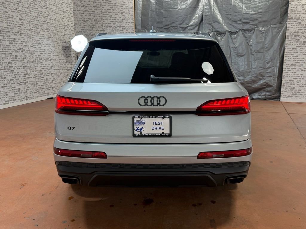 Used 2025 Audi Q7 2.0T Premium Plus w/ Premium Plus Package image 5