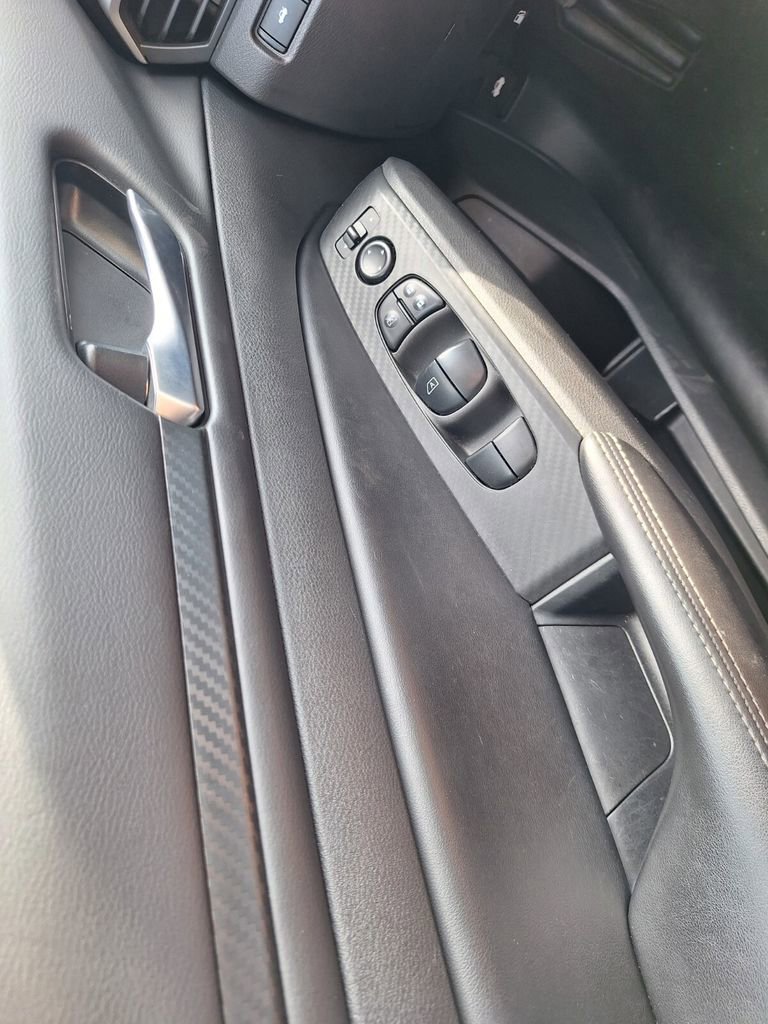 Used 2024 Nissan Altima 2.5 SV FWD image 17