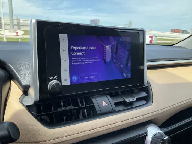 Certified 2025 Toyota RAV4 XLE FWD image 22