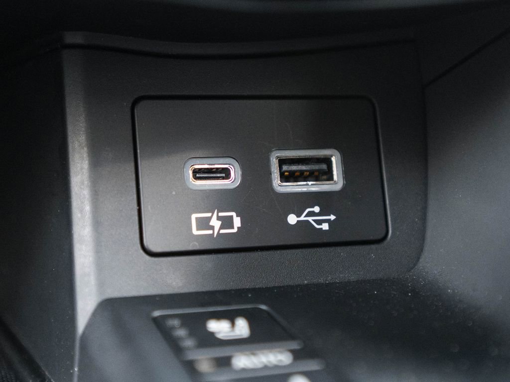 Used 2023 Lexus LX 600 4WD w/ Appearance Package image 28