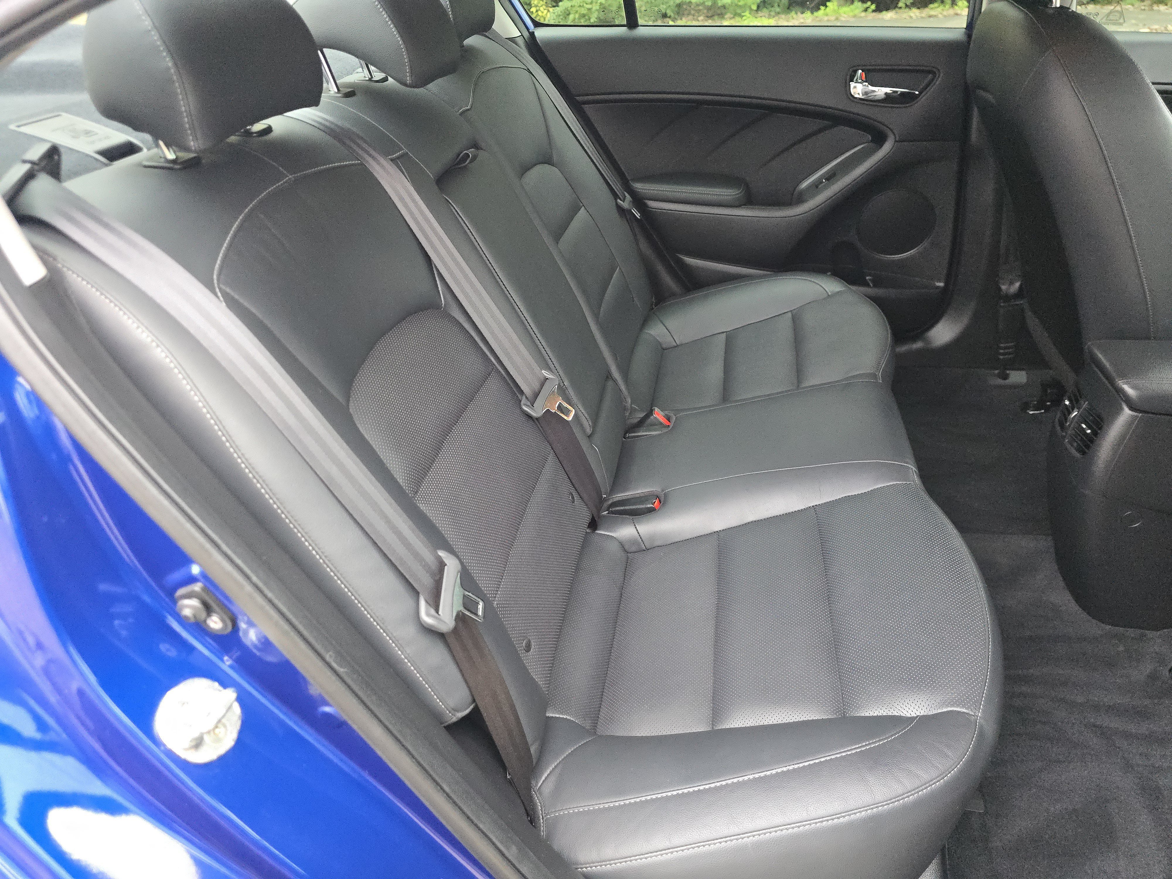 Used 2017 Kia Forte EX FWD image 16