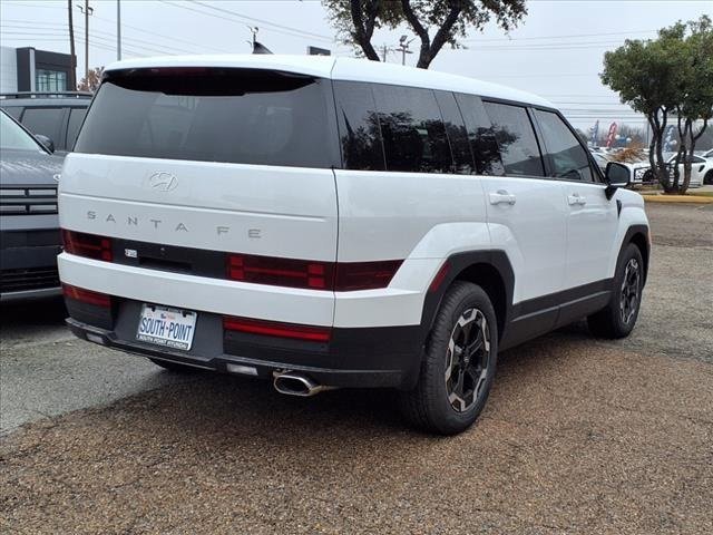 Used 2025 Hyundai Santa Fe SE image 3