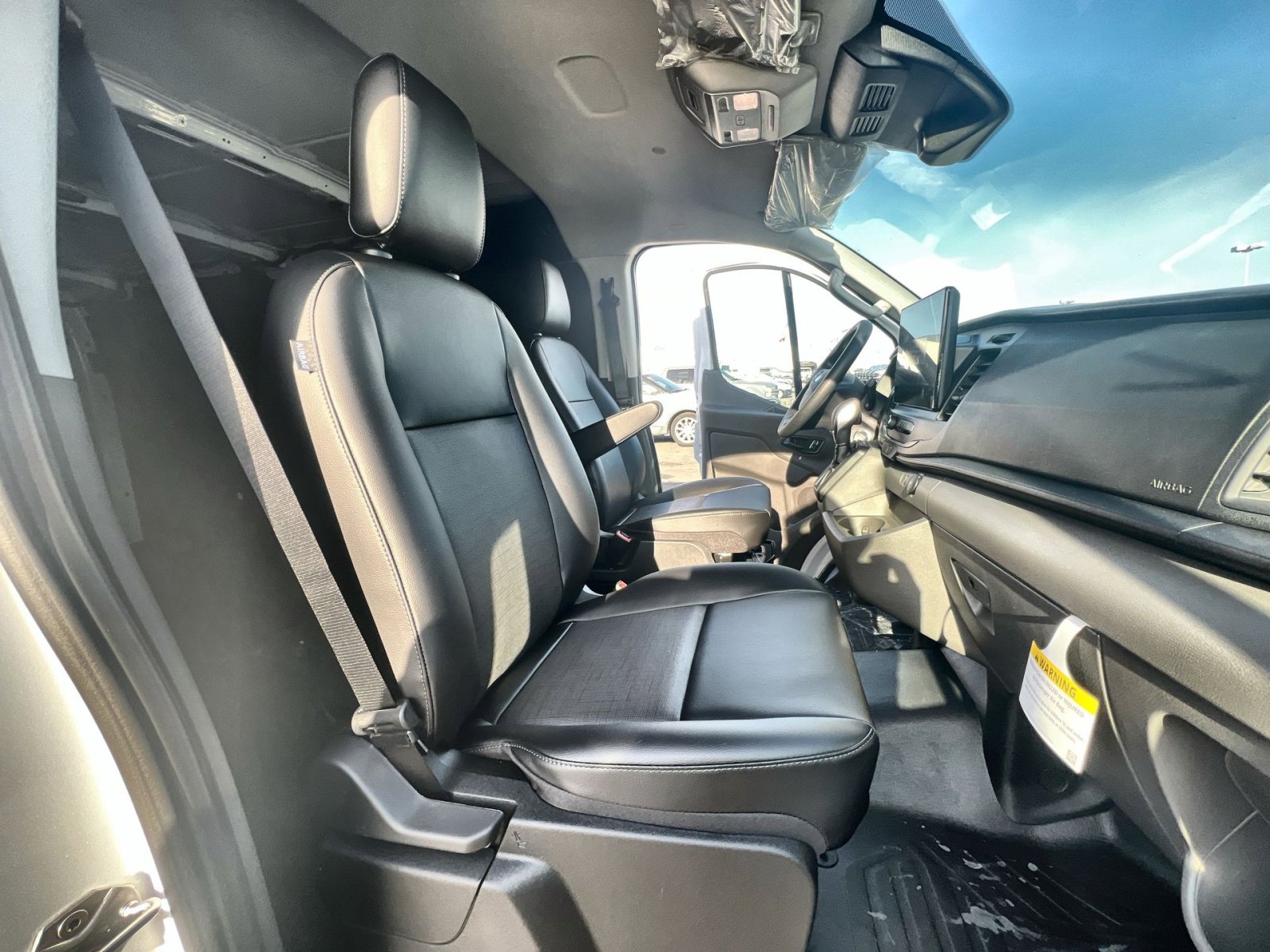 New 2026 Ford Transit 250 Low Roof w/ Load Area Protection Package image 24