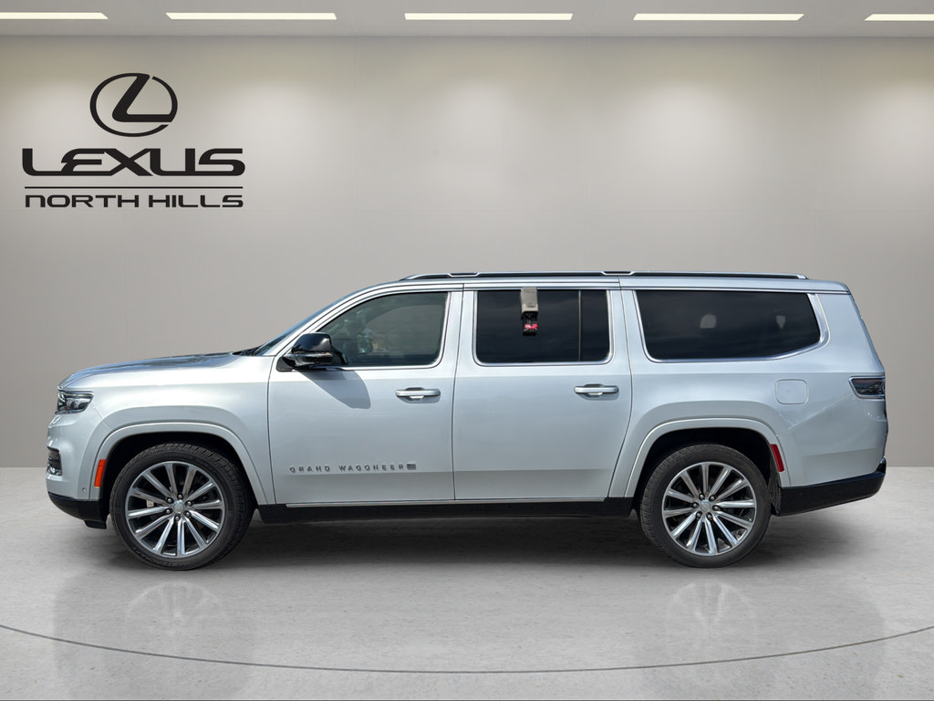 Used 2023 Jeep Grand Wagoneer L 4WD image 9