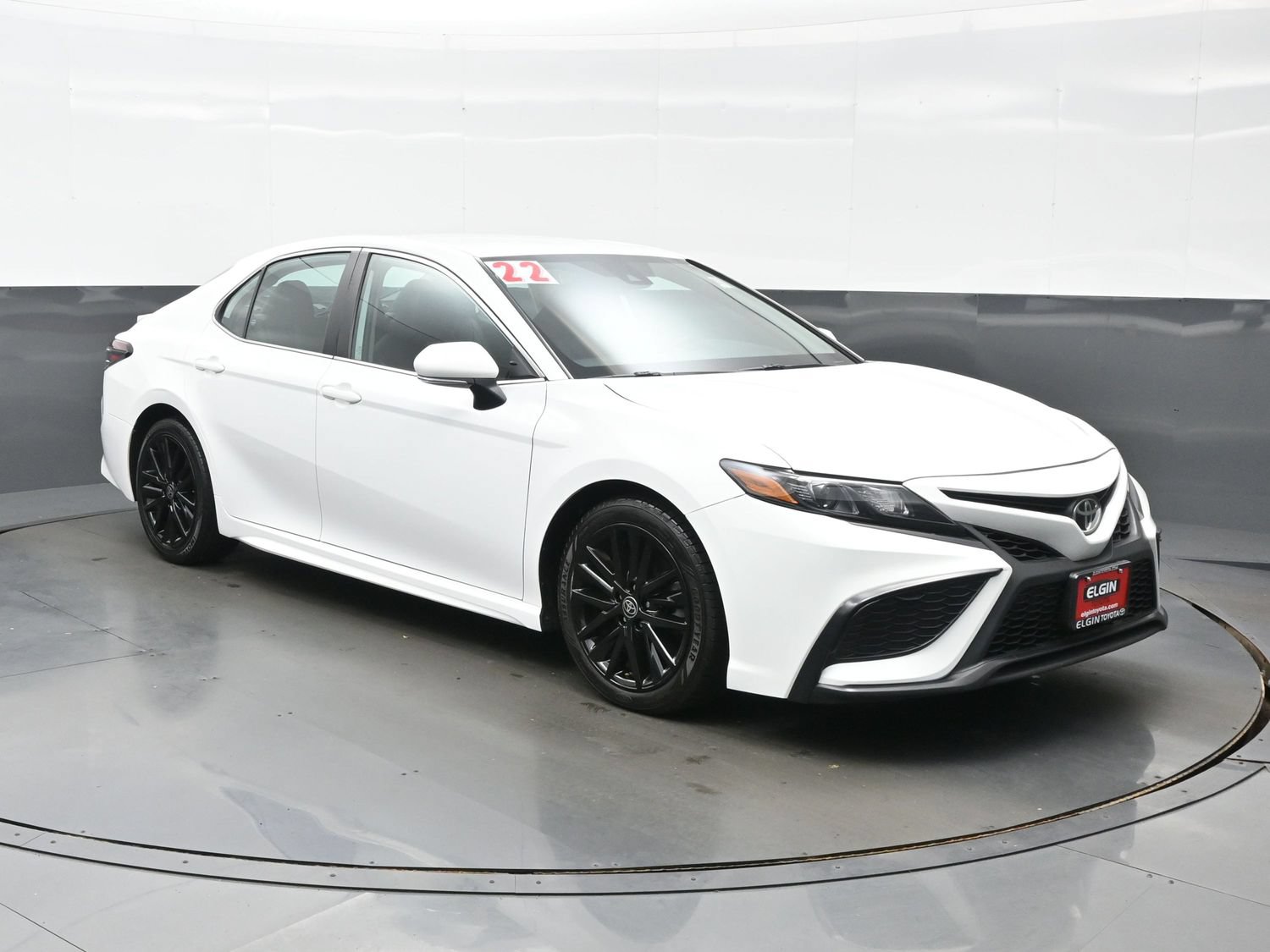 Used 2022 Toyota Camry SE AWD/4WD image 8
