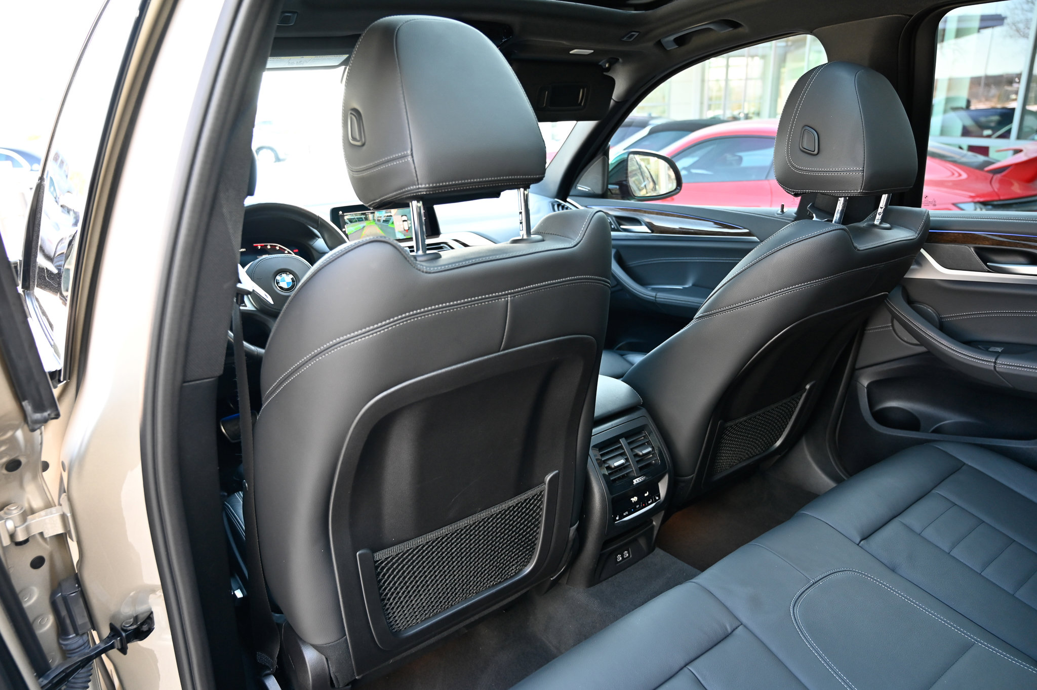 Used 2021 BMW X3 M40i w/ Executive Package image 35