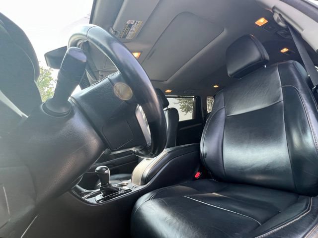 Used 2017 Toyota Highlander XLE w/ Carpet Mat Package AWD/4WD image 14