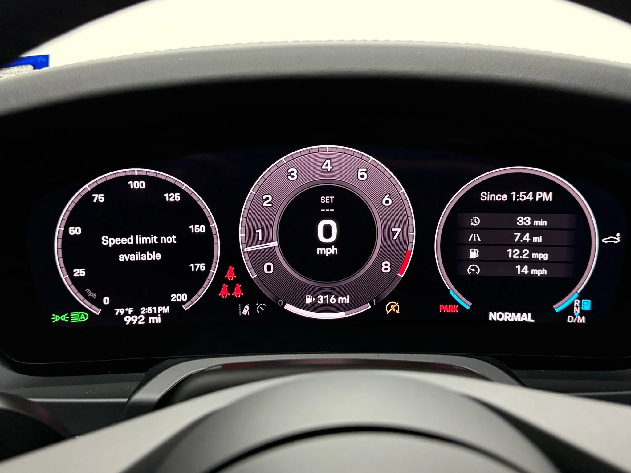 Used 2025 Porsche 911 Carrera RWD image 32