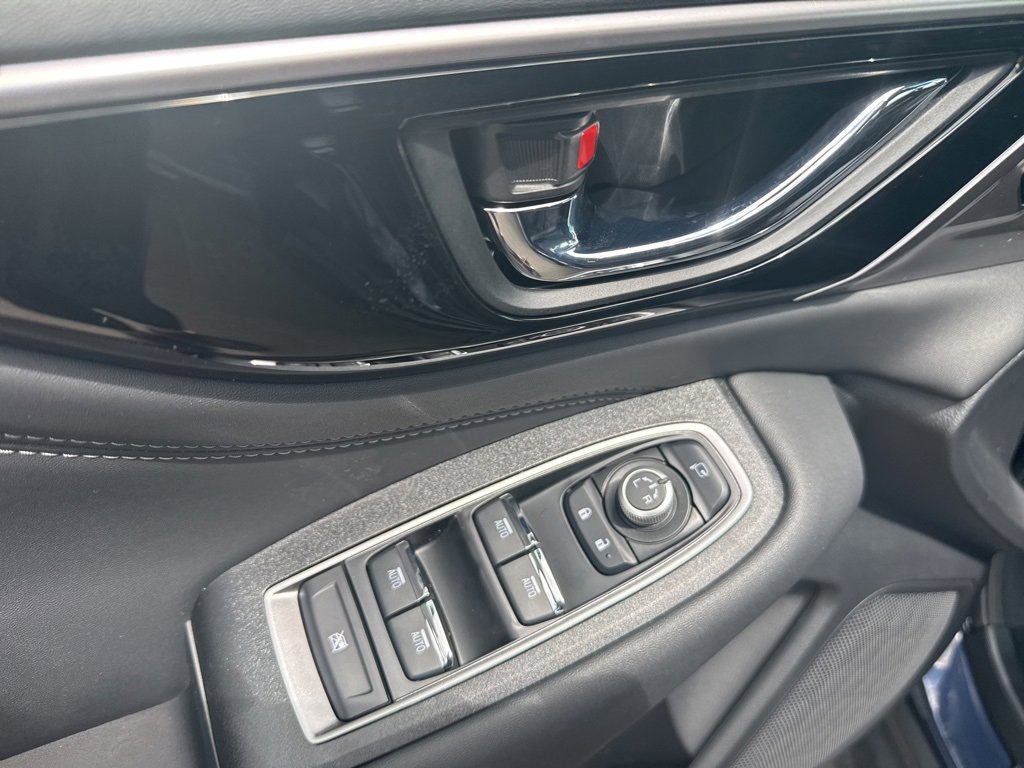 New 2025 Subaru Outback Touring XT image 9