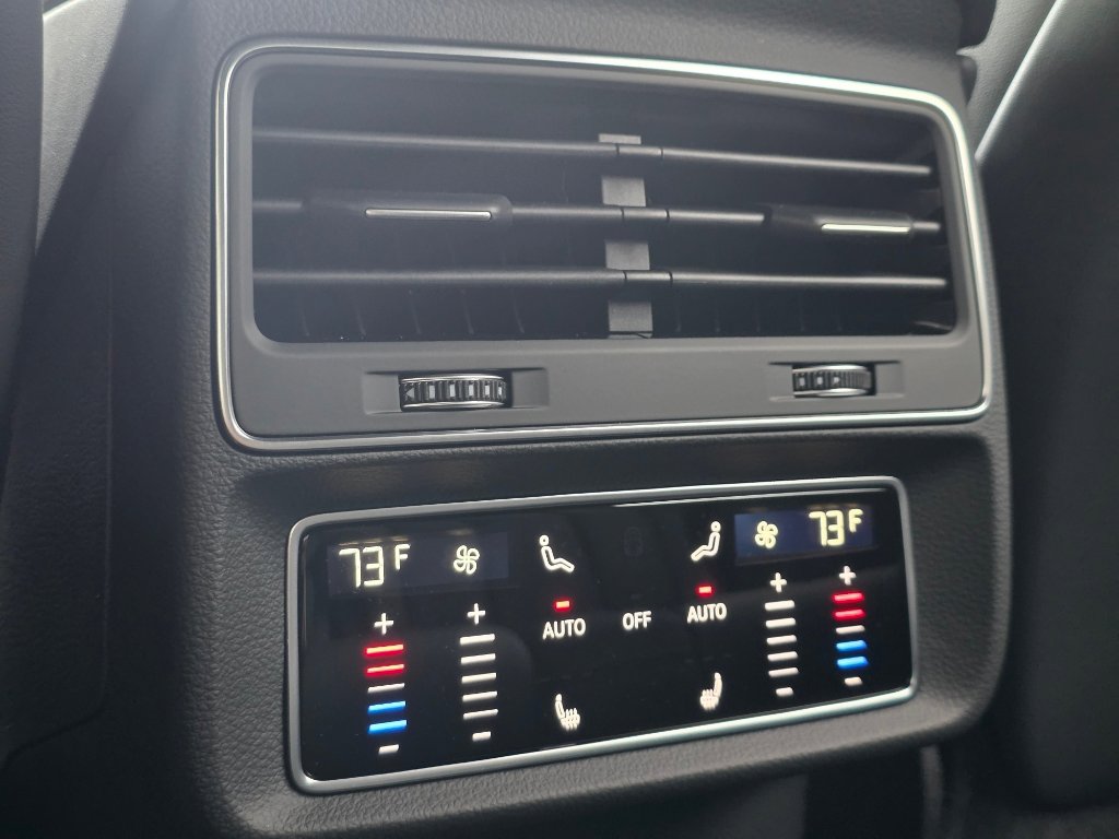 New 2026 Audi Q8 Premium Plus image 16