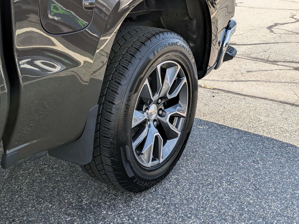 Certified 2023 Chevrolet Silverado 1500 LT AWD/4WD image 34
