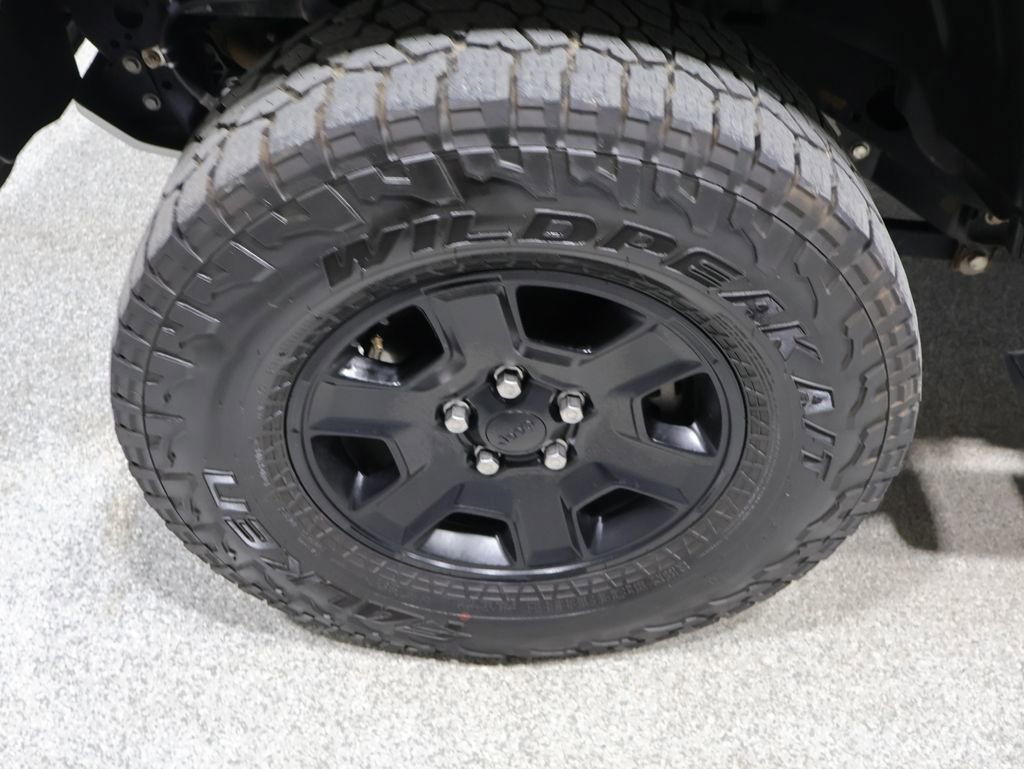 Used 2021 Jeep Gladiator Mojave AWD/4WD image 9
