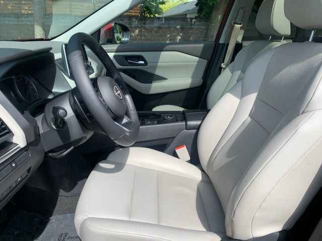 Used 2023 Nissan Rogue SV w/ SV Premium B Package AWD/4WD image 13