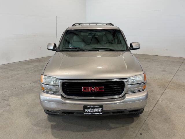 Used 2000 GMC Yukon XL 2500 SLT w/ SLT Marketing Opt Pkg AWD/4WD image 4