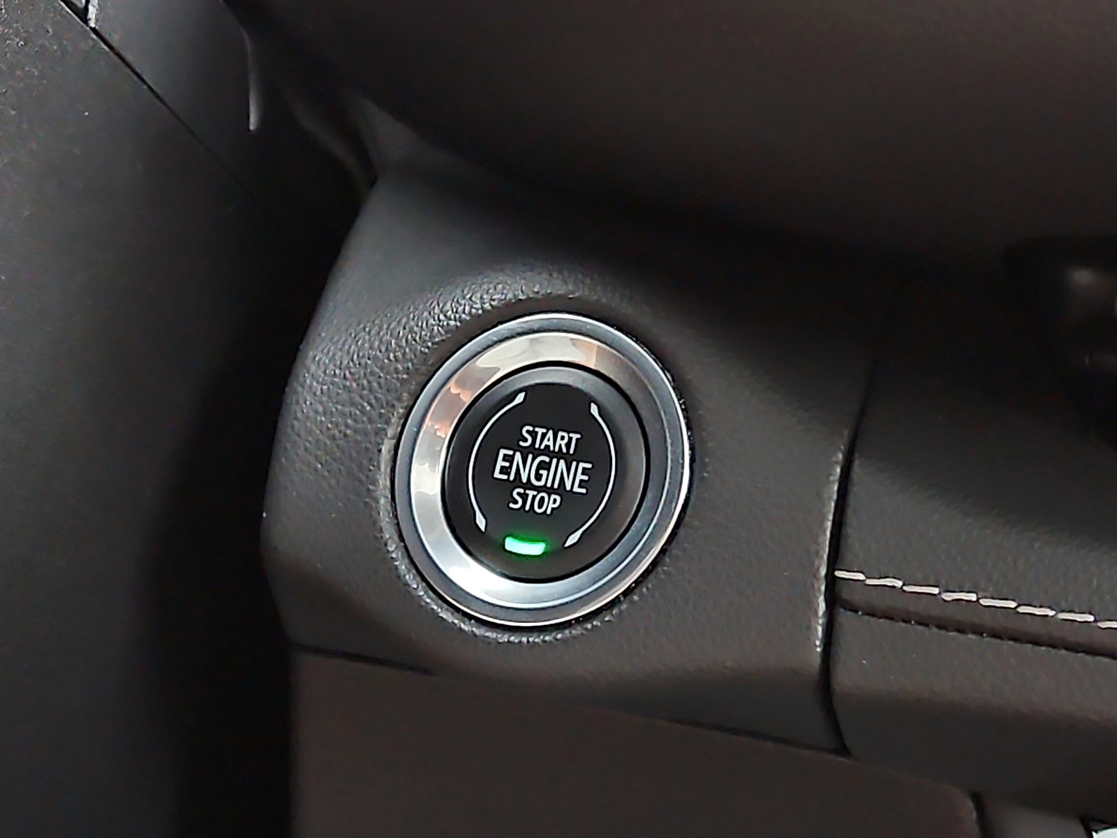 Certified 2021 Buick Envision Essence image 23