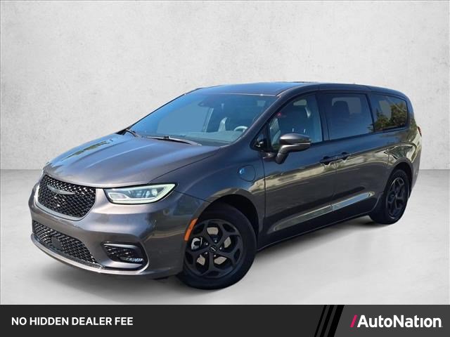 Used 2022 Chrysler Pacifica Touring-L w/ S Appearance Package