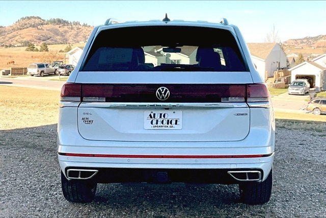 Used 2024 Volkswagen Atlas SEL Premium R-Line image 6