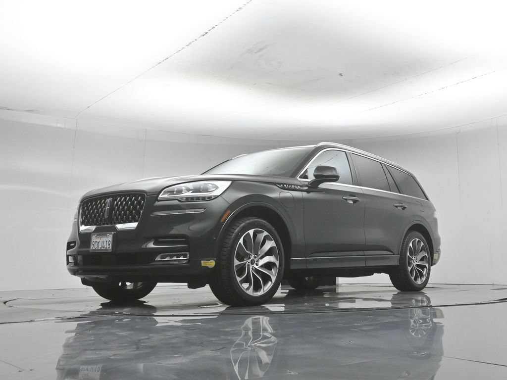 Used 2022 Lincoln Aviator Grand Touring w/ Equipment Group 301A AWD/4WD image 46
