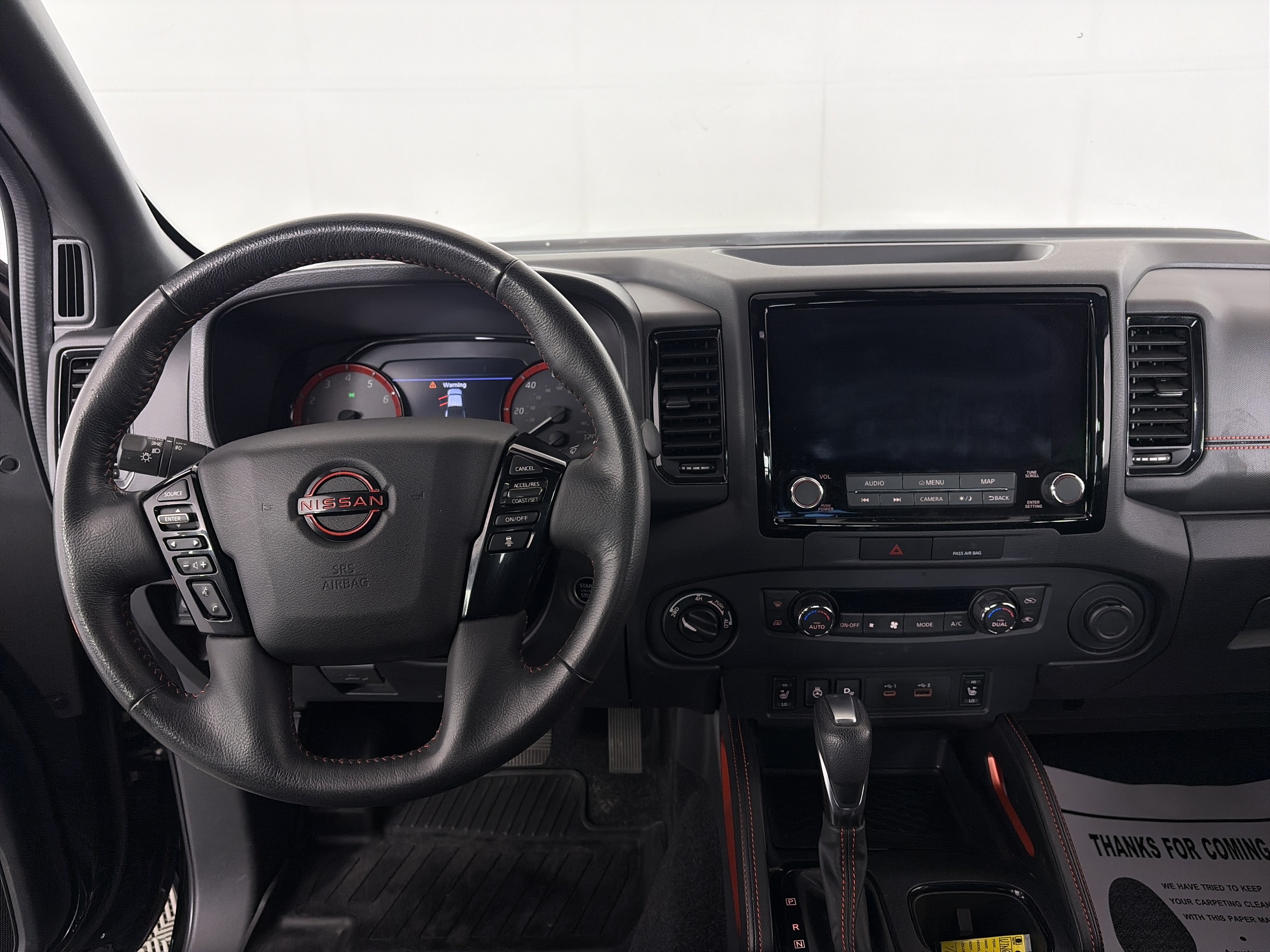 Used 2023 Nissan Frontier PRO-4X w/ Pro Convenience Package AWD/4WD image 3