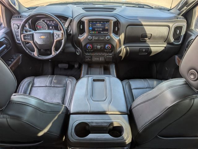 Used 2020 Chevrolet Silverado 1500 High Country w/ Technology Package image 10