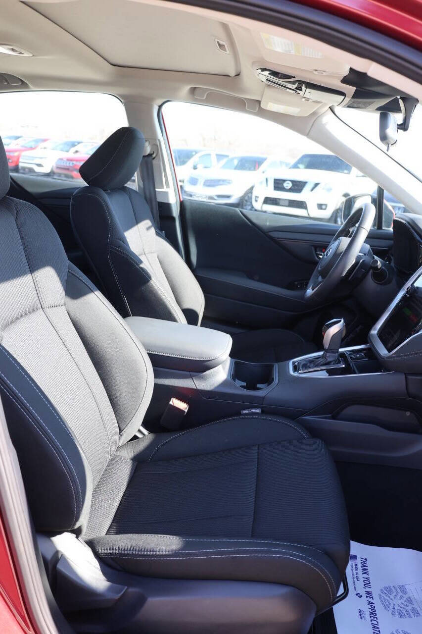 Used 2025 Subaru Legacy Premium AWD/4WD image 15