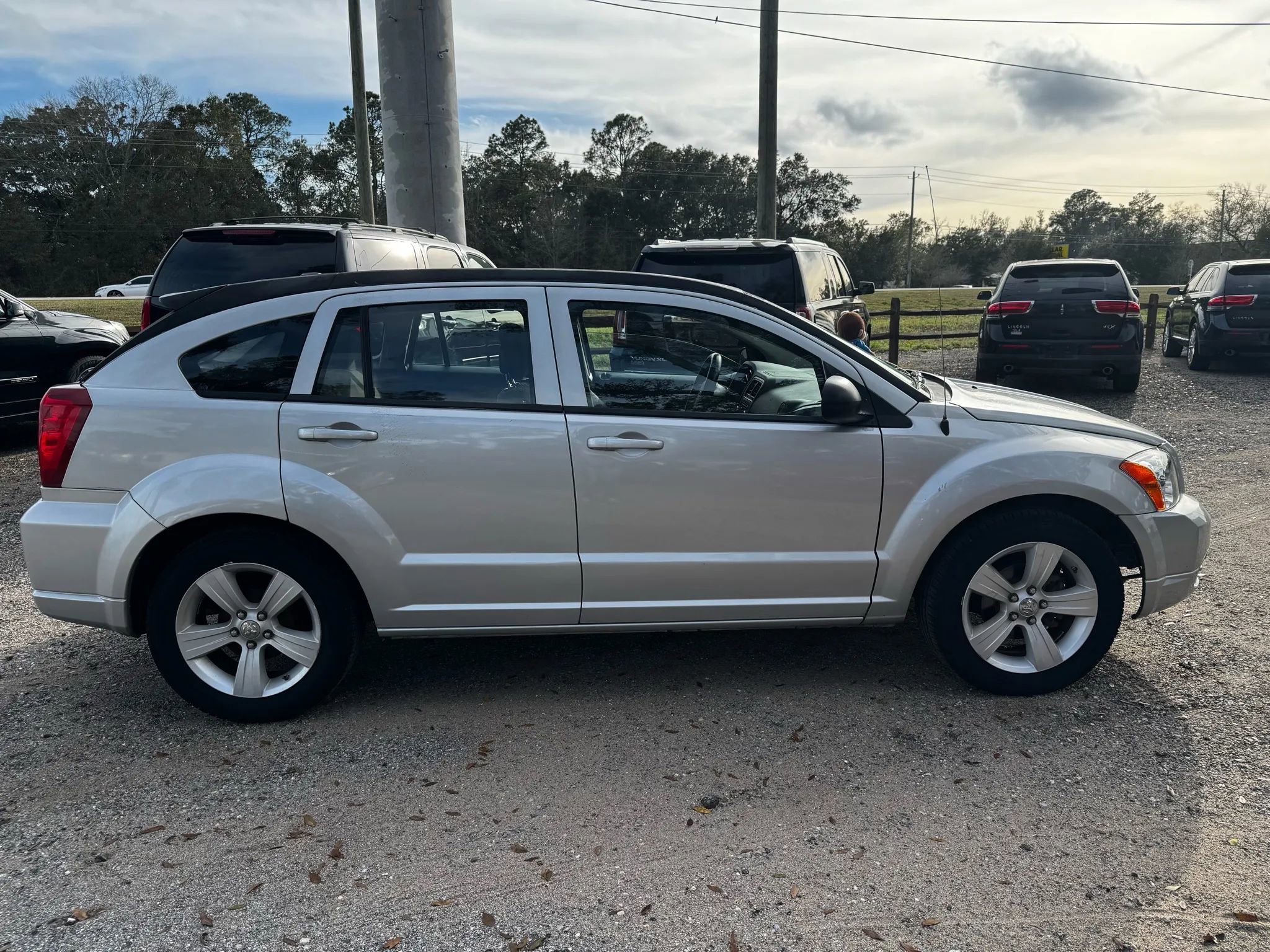 Used 2011 Dodge Caliber Mainstreet image 8