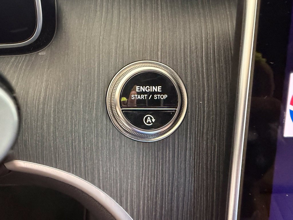 Used 2025 Mercedes-Benz CLE 300 4MATIC Coupe w/ AMG Line image 48