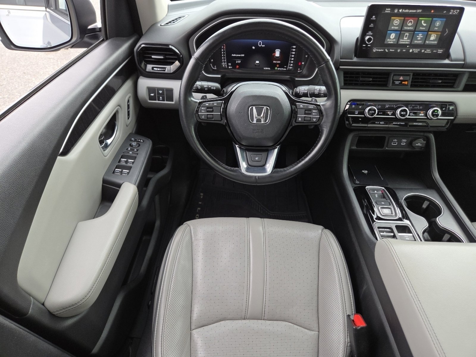 Certified 2023 Honda Pilot Elite image 31