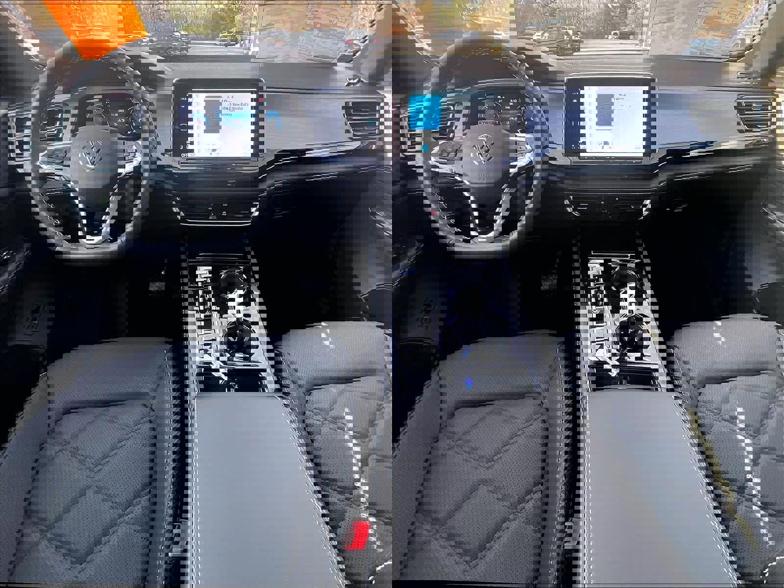 New 2026 Volkswagen Atlas Cross Sport SE image 12