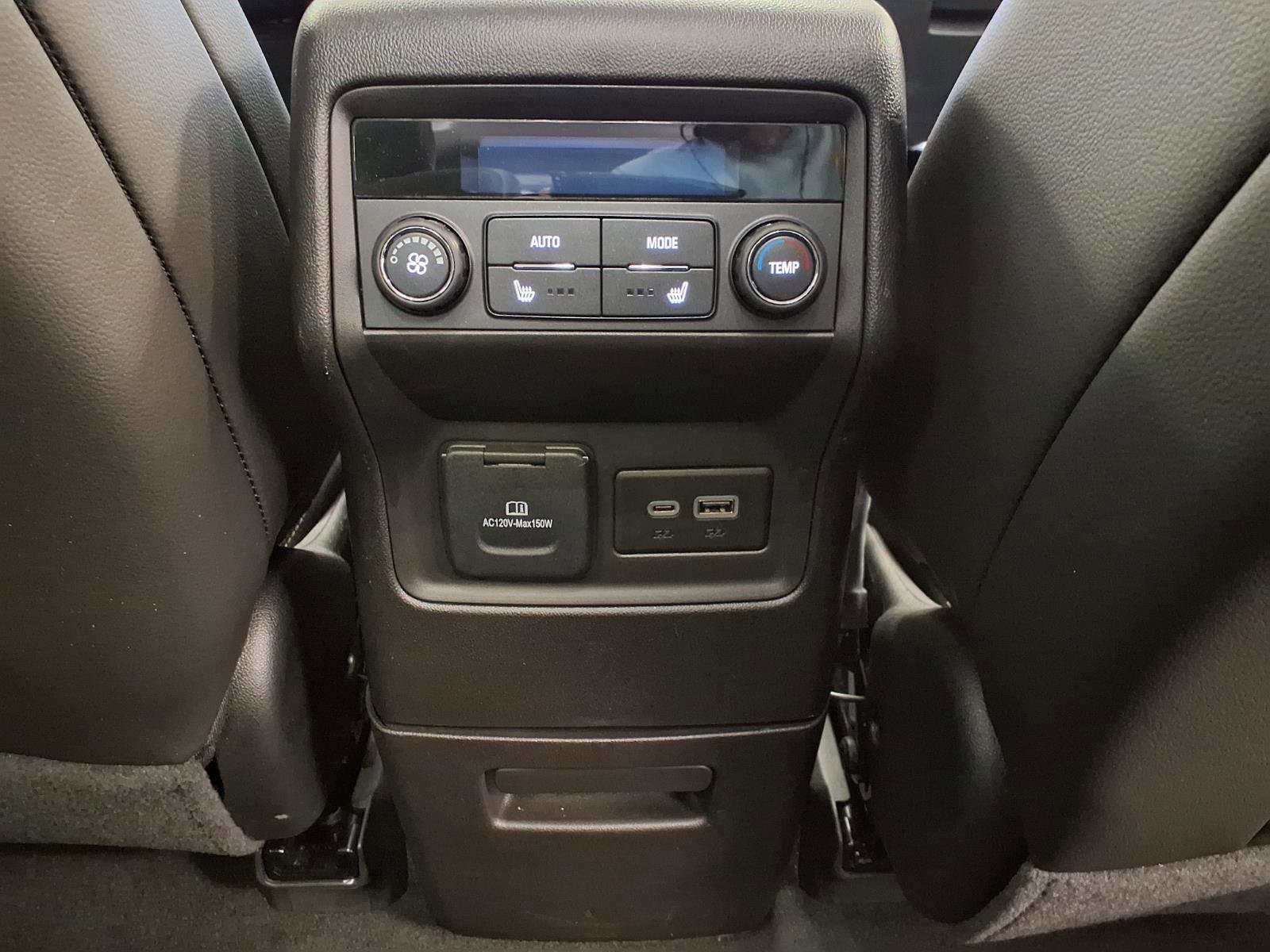 Used 2023 GMC Acadia Denali w/ Denali Ultimate Package AWD/4WD image 15