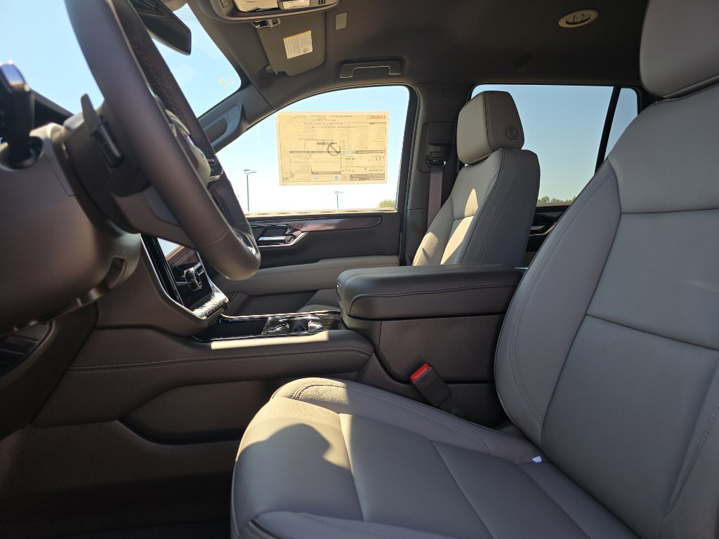 New 2026 GMC Yukon Elevation w/ LPO, Floor Liner Package image 24